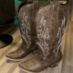 HISEA Rollda Cowboy Boots Women Western Cowgirl Ladies Pointy Size 10 NEW